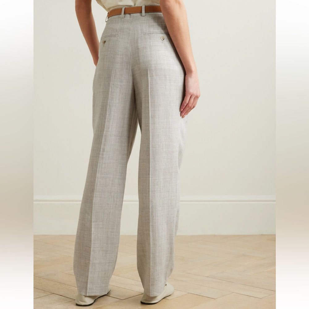TOTEME Pleated Woven straight leg pants in grey - Picture 4 of 11